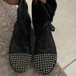 Steve Madden studded leather combat boots. Size 6.